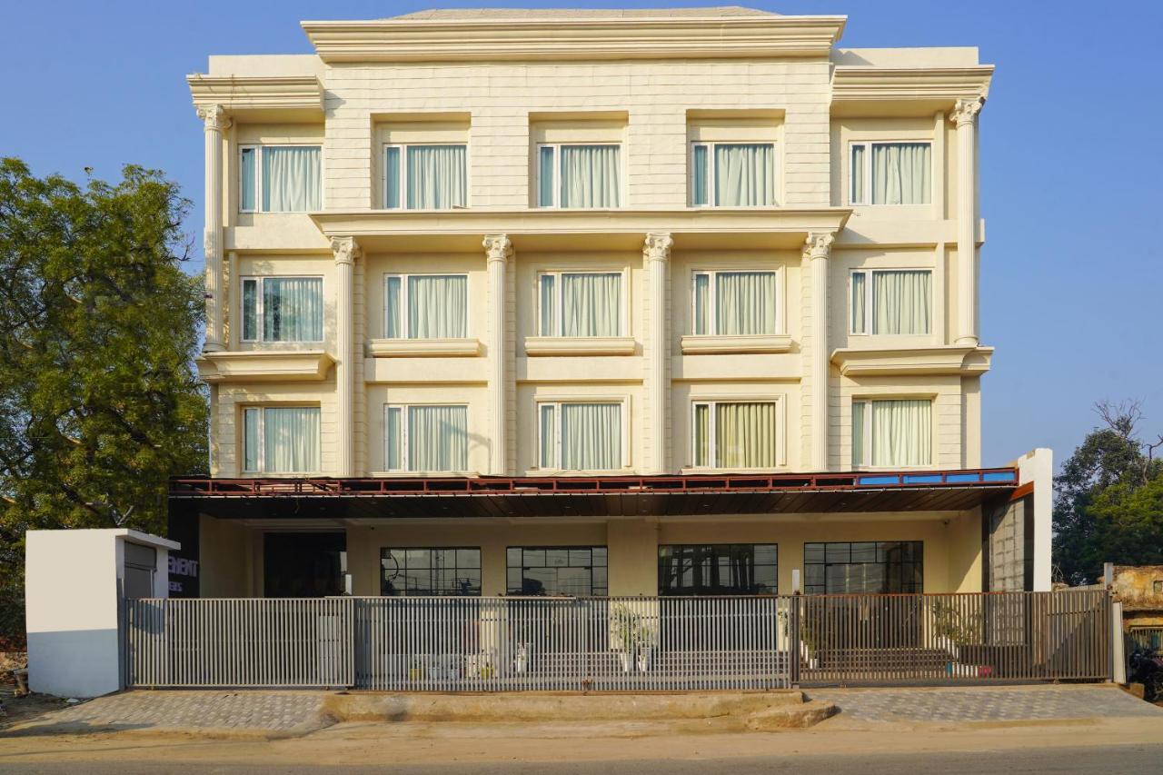 Hotel Four Element Varanasi Exterior photo